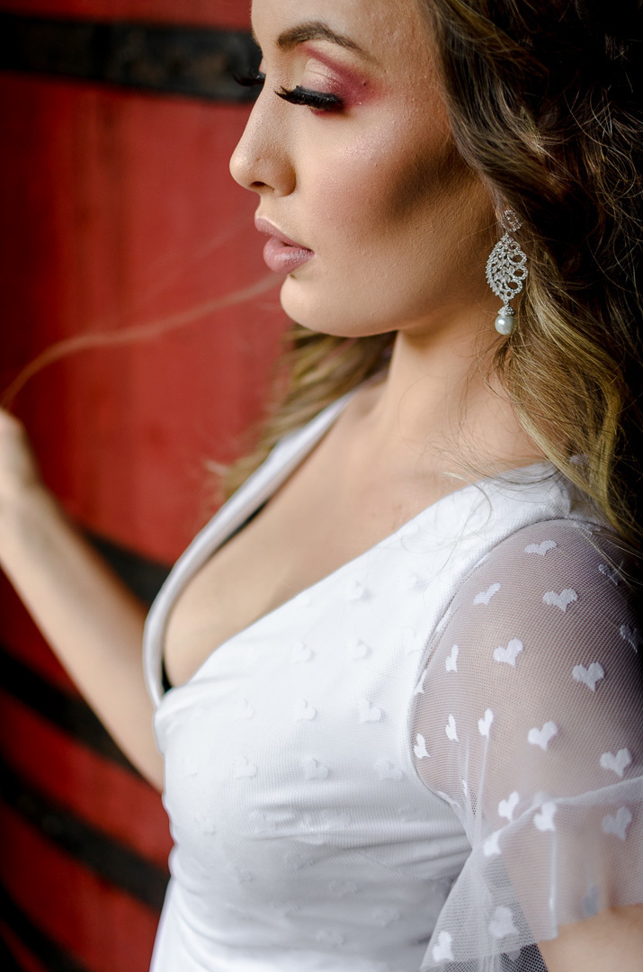 noiva elegante; buque de noiva; casamento; caxias do sul; vinícola; noivas; vestido de noiva; fotógrafo de casamento;