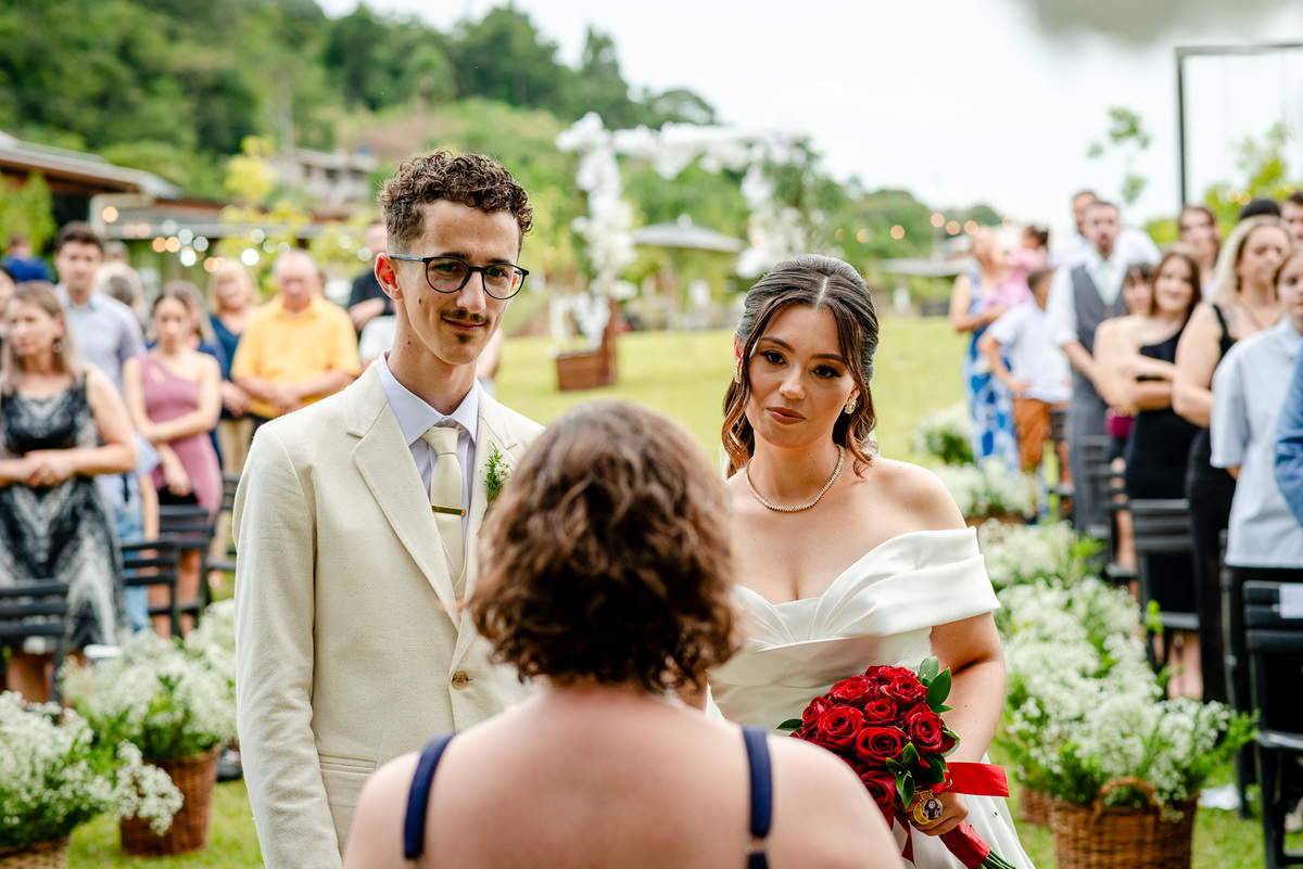 cerimônia de casamento ao ar livre