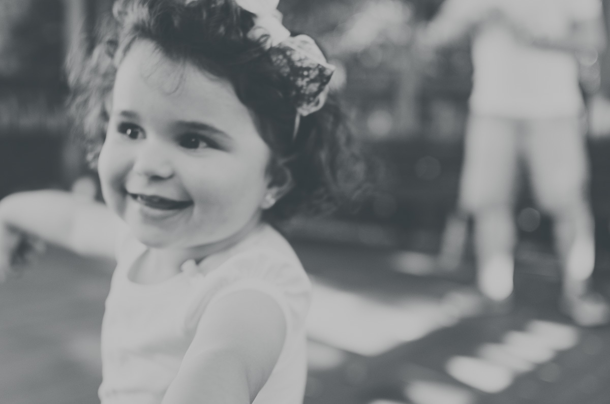 criança preto e branco pb