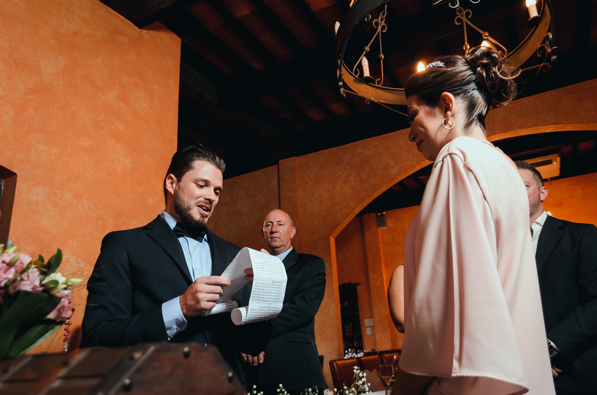 Chateau Lacave, fotografo Caxias do Sul, Casamentos, Diego Fotografias, castelo, noivos, noiva, carro antigo, f1000, casamento de dia, barril, vinícola