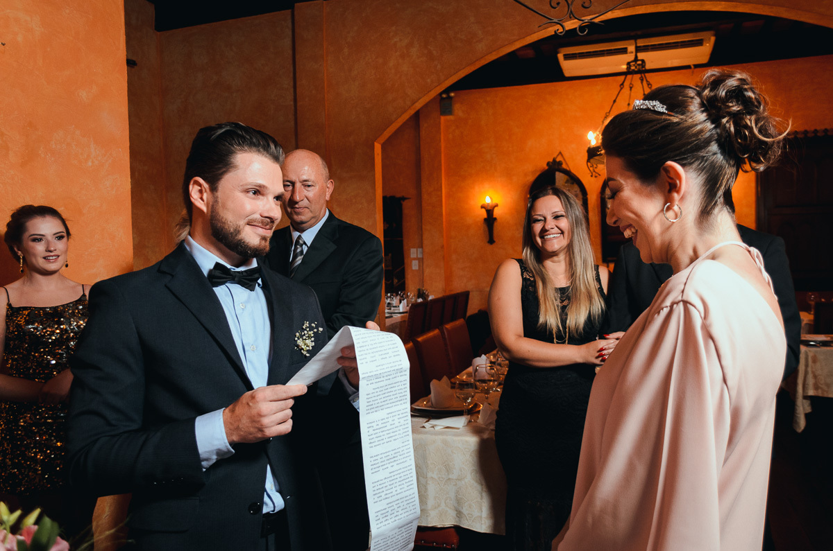 Chateau Lacave, fotografo Caxias do Sul, Casamentos, Diego Fotografias, castelo, noivos, noiva, carro antigo, f1000, casamento de dia, barril, vinícola