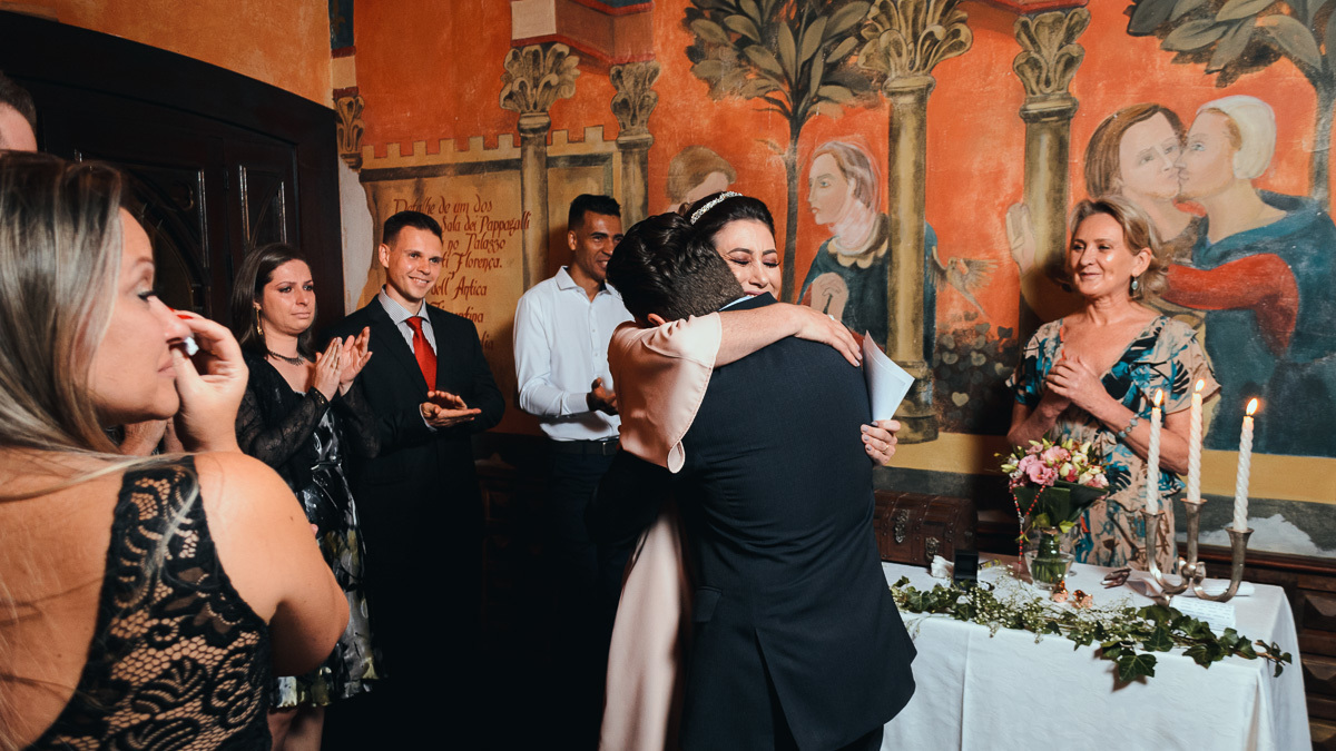 Chateau Lacave, fotografo Caxias do Sul, Casamentos, Diego Fotografias, castelo, noivos, noiva, carro antigo, f1000, casamento de dia, barril, vinícola