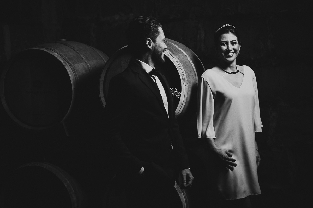 Chateau Lacave, fotografo Caxias do Sul, Casamentos, Diego Fotografias, castelo, noivos, noiva, carro antigo, f1000, casamento de dia, barril, vinícola