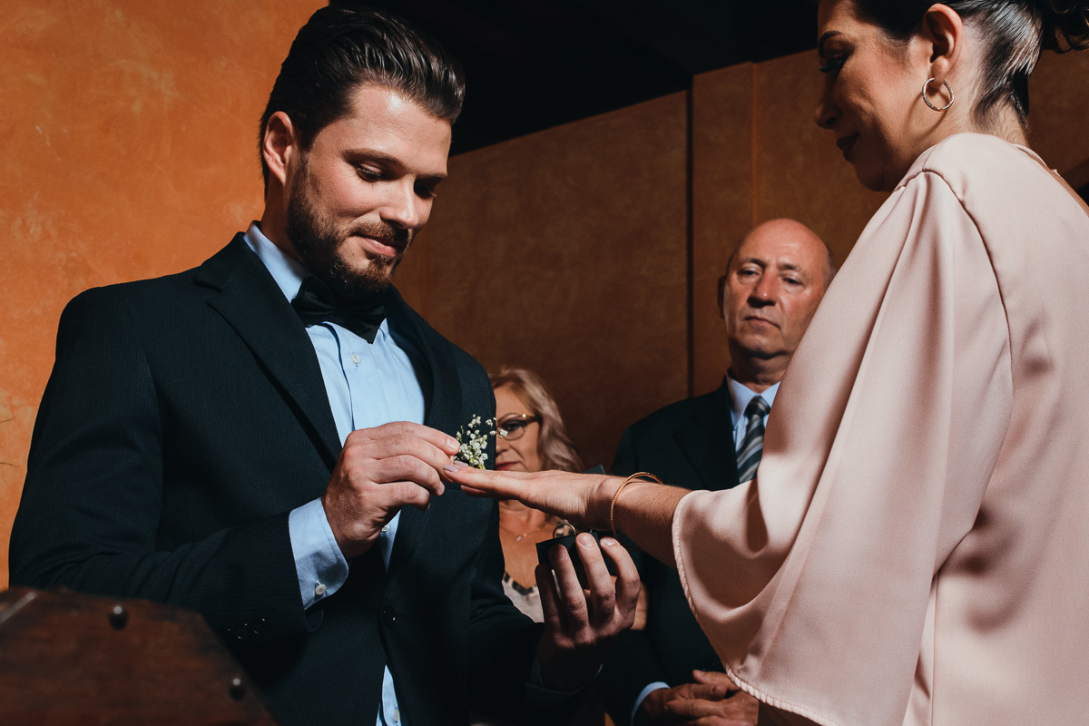 Chateau Lacave, fotografo Caxias do Sul, Casamentos, Diego Fotografias, castelo, noivos, noiva, carro antigo, f1000, casamento de dia, barril, vinícola