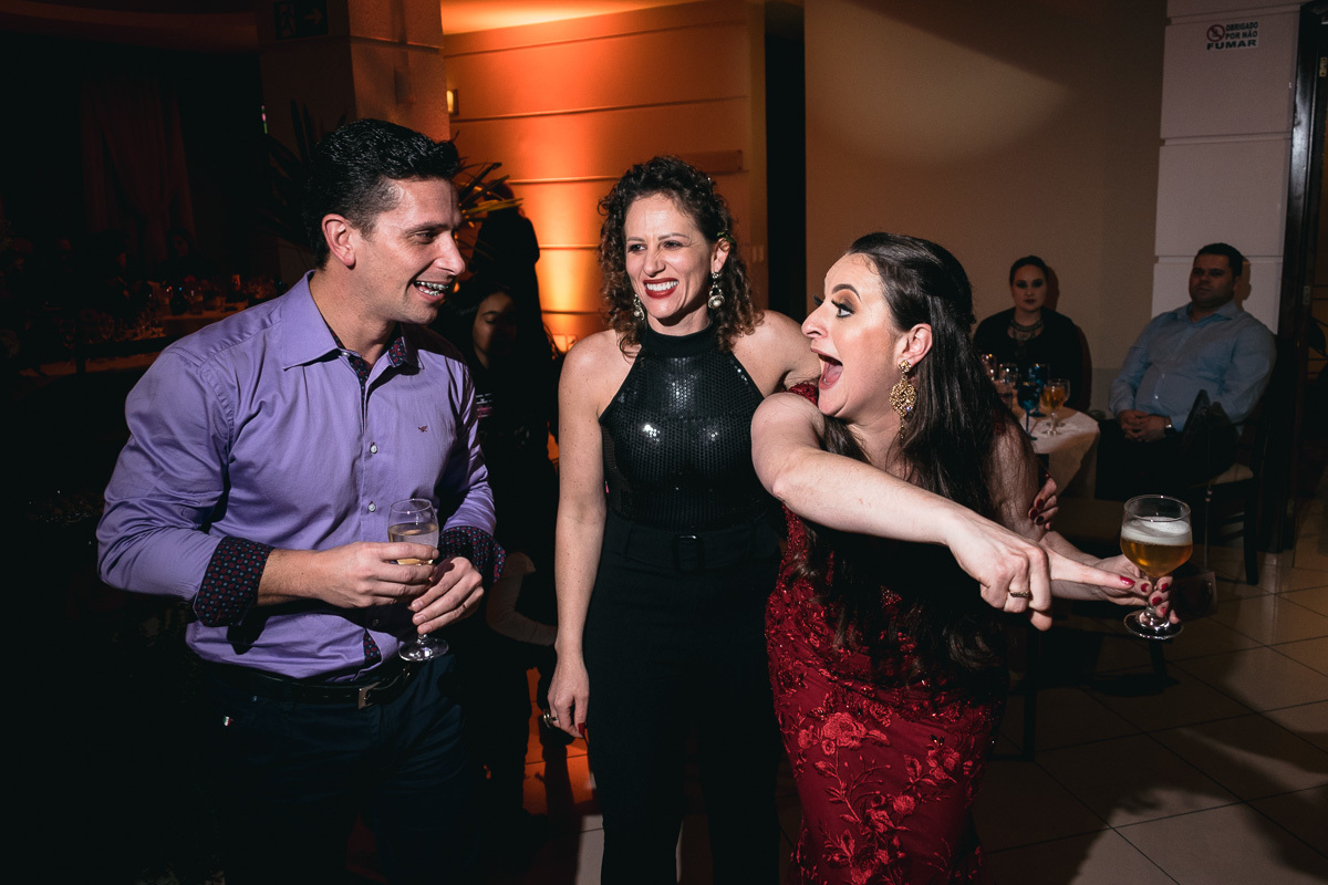 formatura caxias do sul, fotógrafo de formaturas, vestido vermelho, diego fotografias, festa de formatura