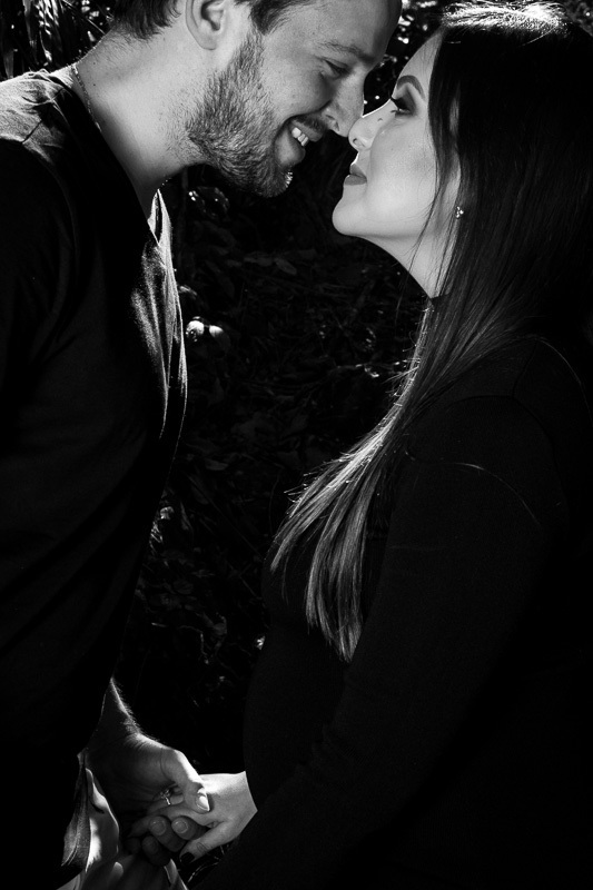 gestante, ensaio gestante, fotos de gestante, vestido azul gestante, cachoeira dos borges, ensaio gestante, cabanas, gestante, trip advisor, decolar, booking, fotógrafo de gestante, pb gestante