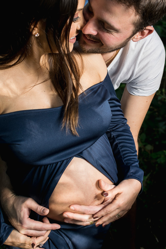 gestante, ensaio gestante, fotos de gestante, vestido azul gestante, cachoeira dos borges, ensaio gestante, cabanas, gestante, trip advisor, decolar, booking, fotógrafo de gestante,