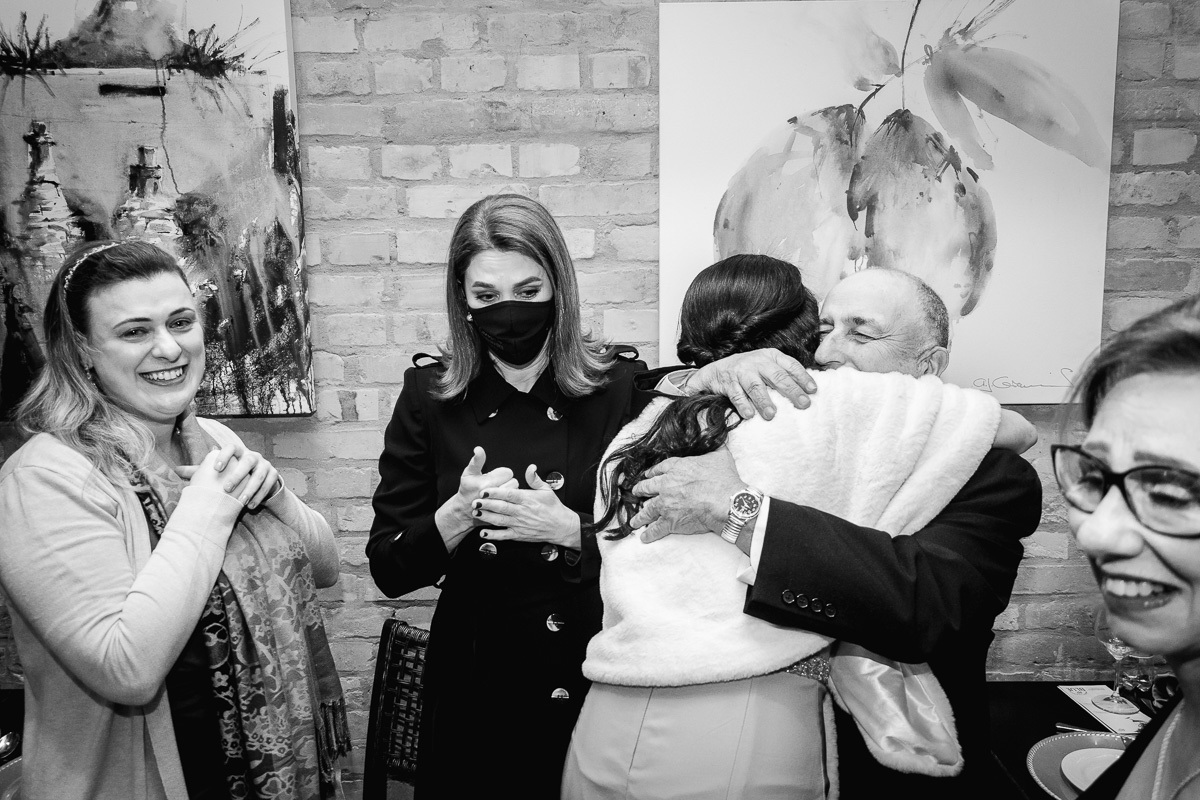 decoração, formatura, janta de formatura, criança em festa, fotógrafo criativo, diego fotografias, abraço