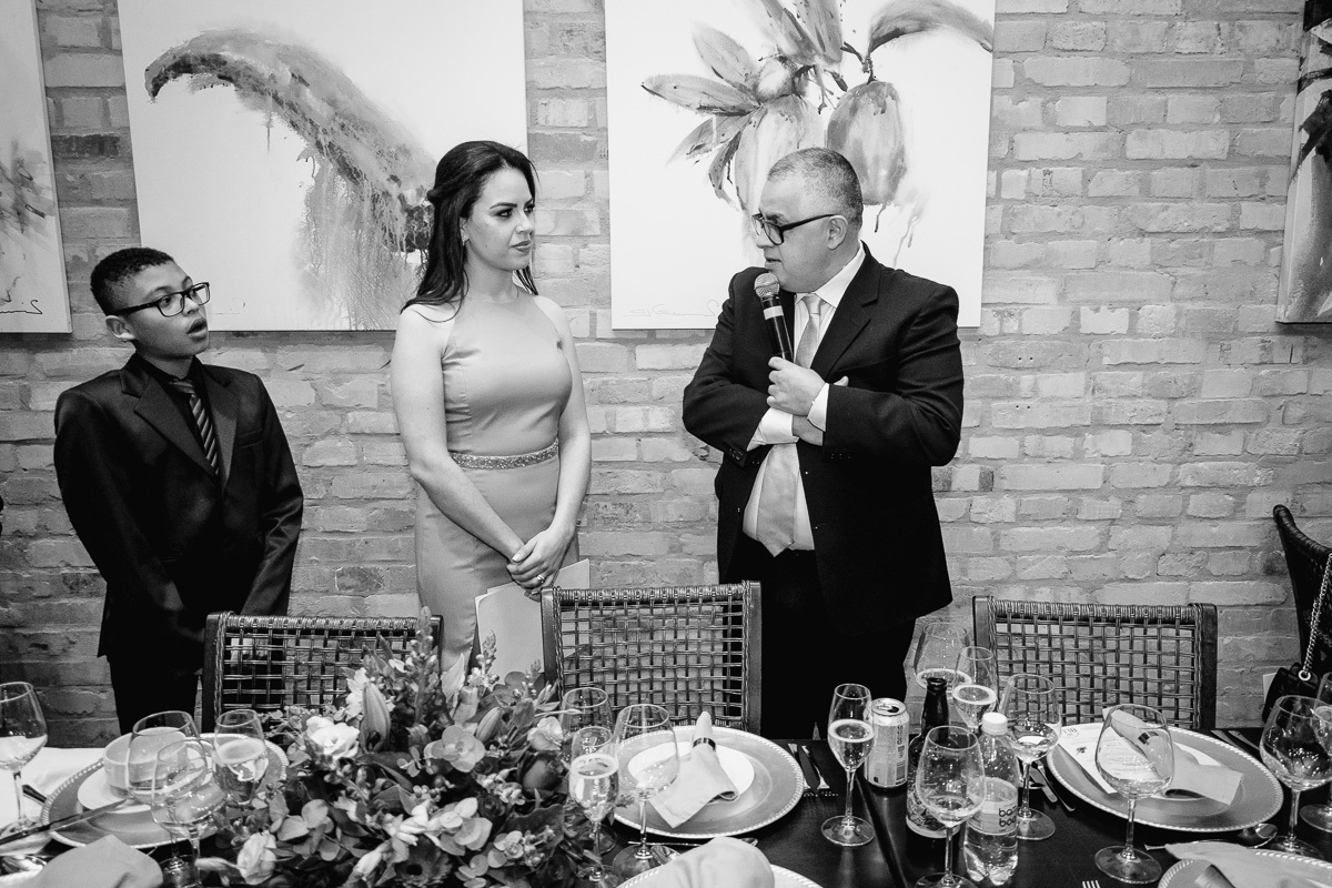 decoração, formatura, janta de formatura, criança em festa, fotógrafo criativo, diego fotografias, abraço, pai filha