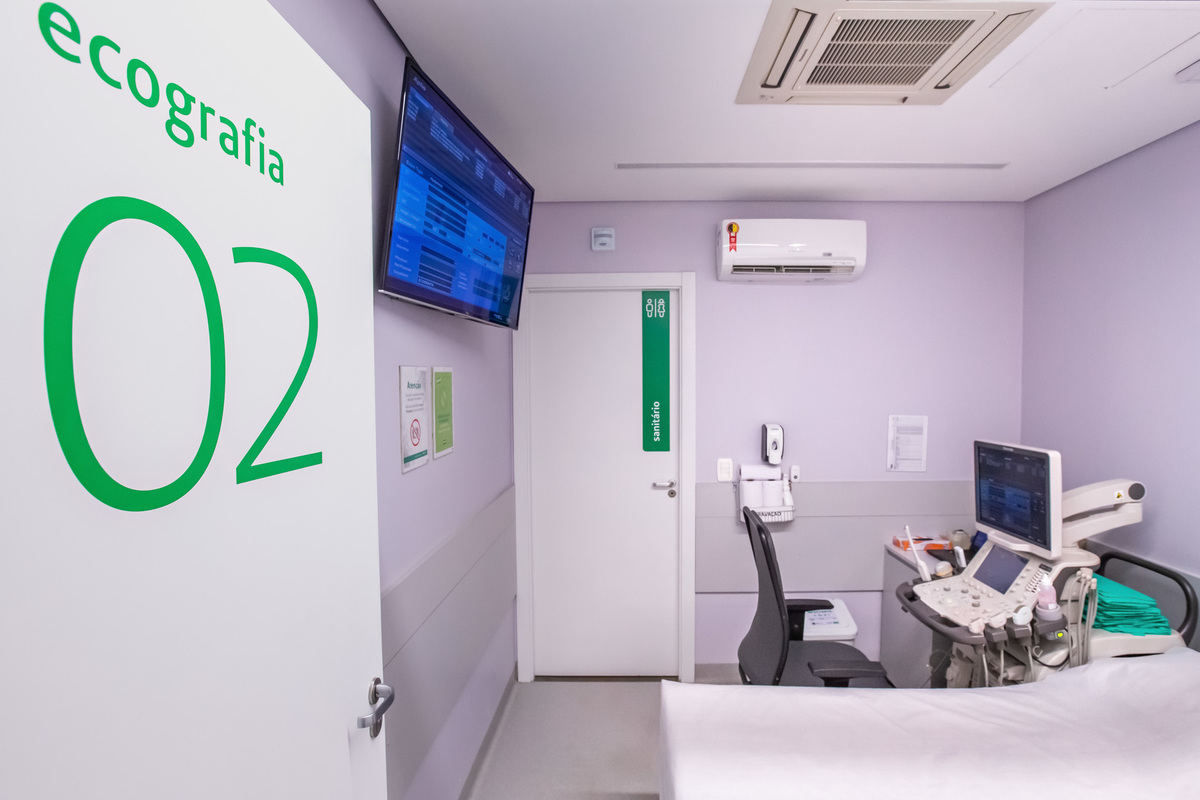 Foto Sala Ecografia Laboratório Unimed POA Unidade Carlos Gomes