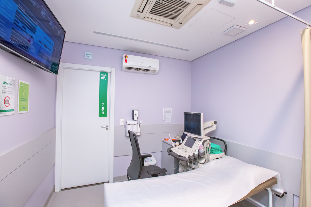 Foto Sala Ecografia Laboratório Unimed POA Unidade Carlos Gomes