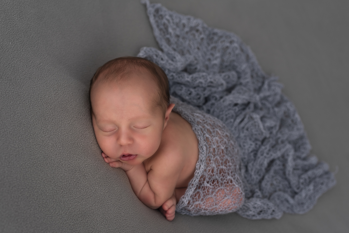 Ensaio Newborn Vicente 12 dias de vida.