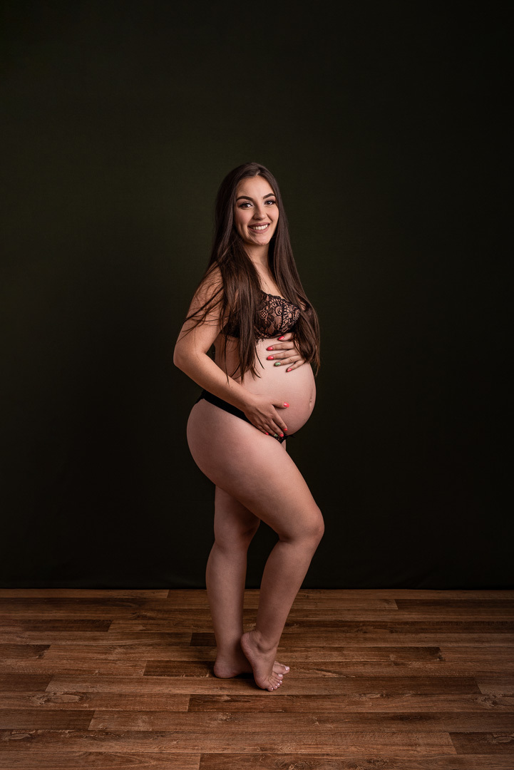 Ensaio Gestante em Estúdio - Ponta Grossa - Gabrielle 32 semanas - A doce espera da Ana Júlia