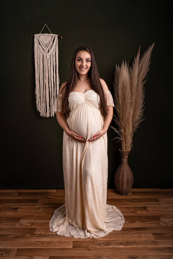 Ensaio Gestante em Estúdio - Ponta Grossa - Gabrielle 32 semanas - A doce espera da Ana Júlia