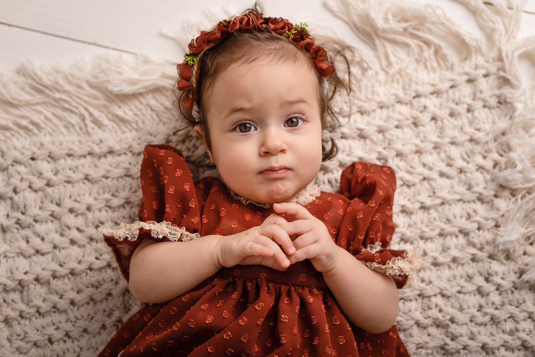 E quando te olham assim? Clarice 9 meses em seu ensaio de 