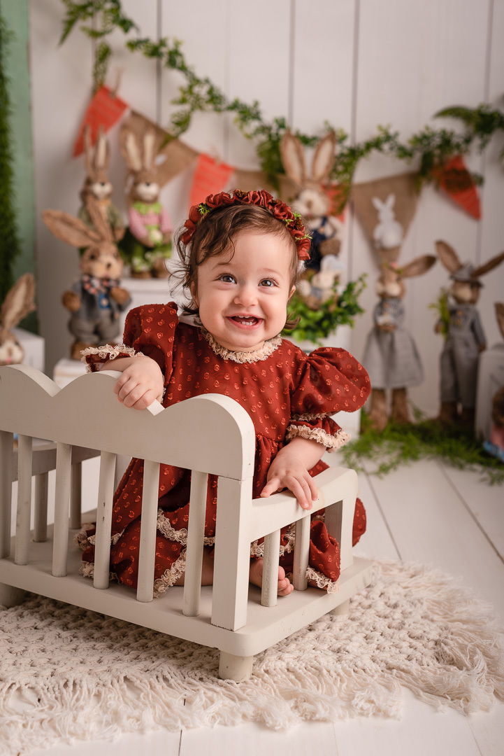 Já estou cheia de dentinhos - Ensaio em Estúdio - Clarice 9 meses - Páscoa 2022 - Ponta Grossa