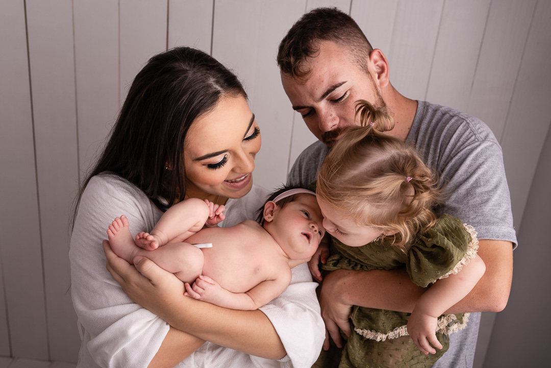 Família reunida - Ana Júlia 6 dias - Newborn - Ponta Grossa
