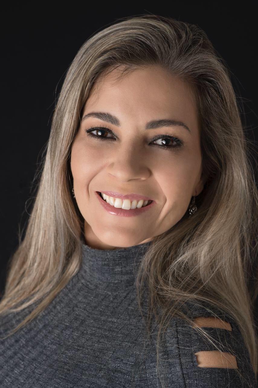 Sobre Melhor fotografa de newborn de Ponta Grossa Karol Monarini