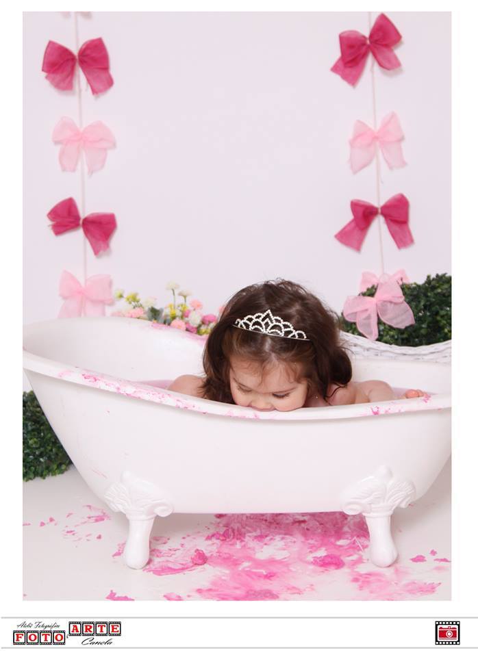 Mirela - smash the cake