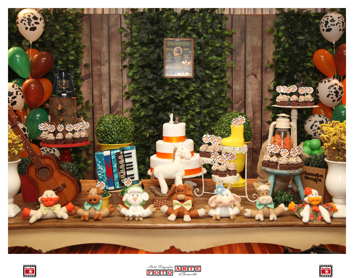 Mesa e Detalhes da decoração