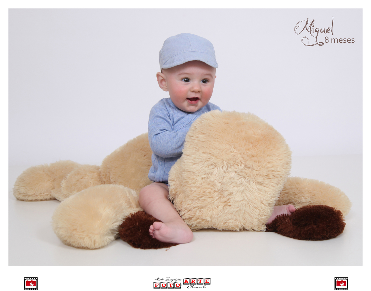 Miguel - 8 meses