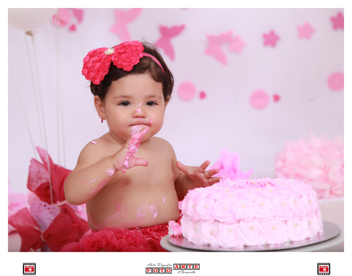 Bolo de smash the cake