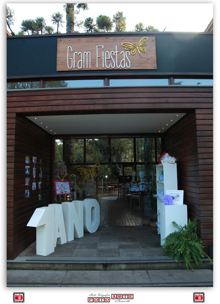 Entrada Da Casa De Festas Na Festa De Um Aninho 