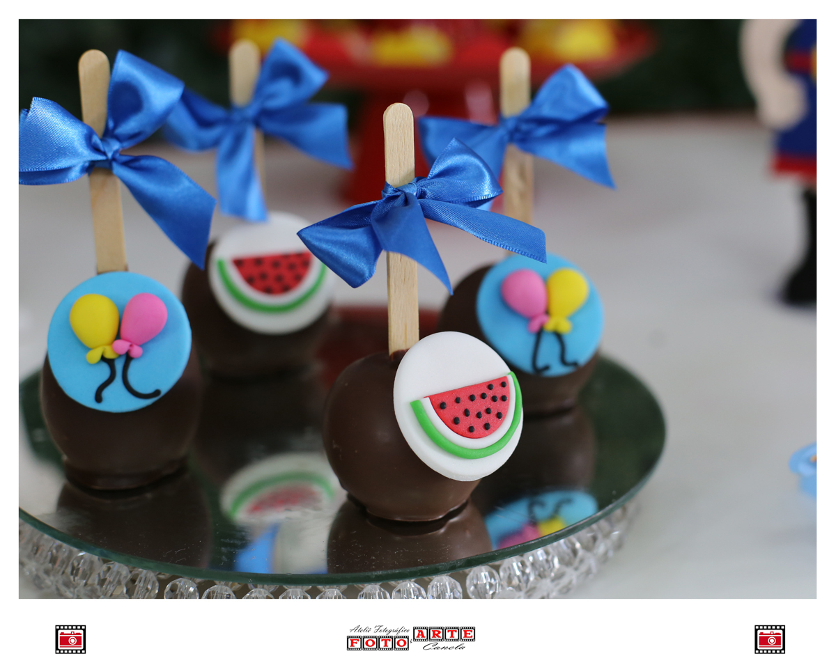 maçãs doa amor decoradas