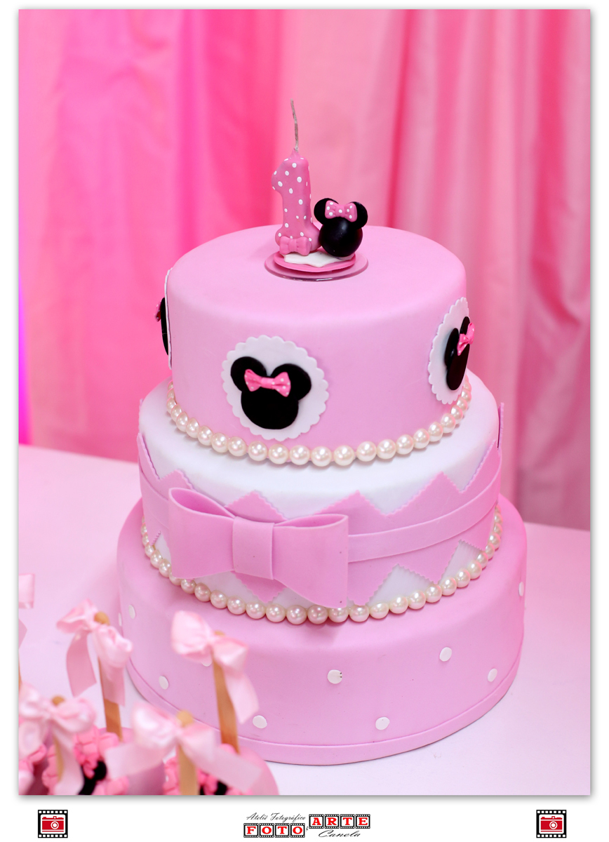 bolo fake da minie rosa