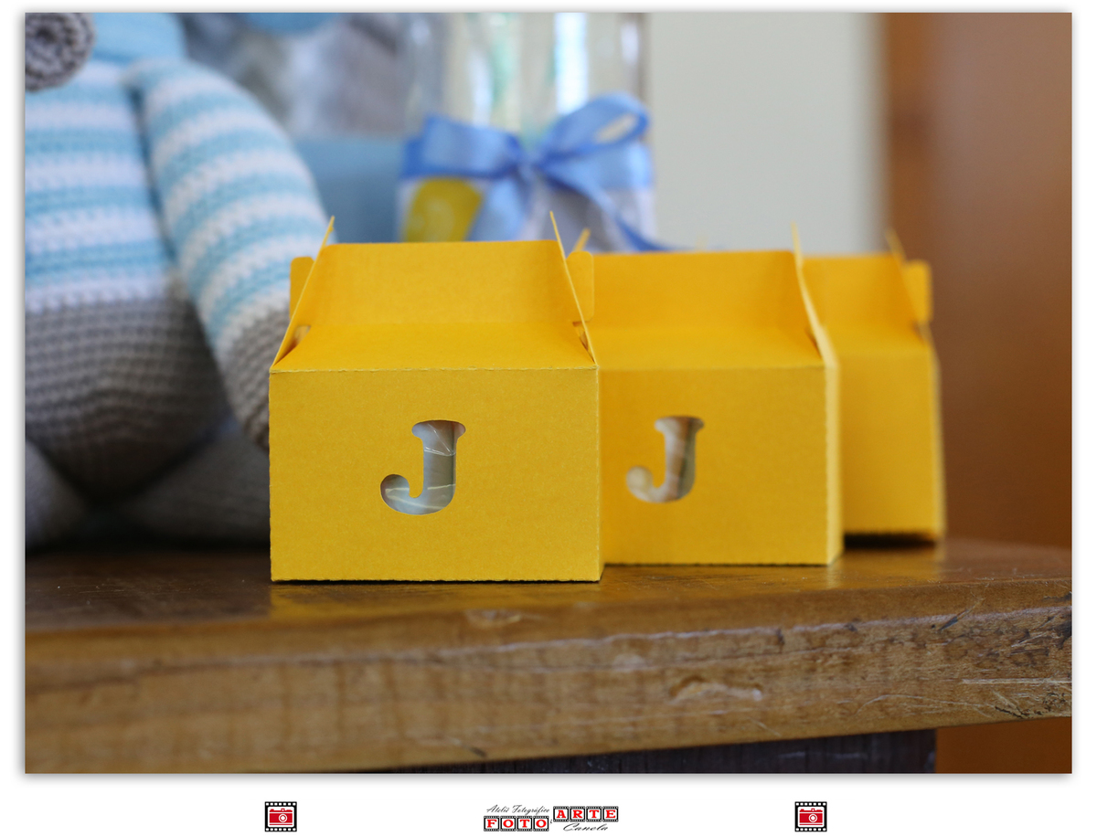 caixinhas de lembrancinha