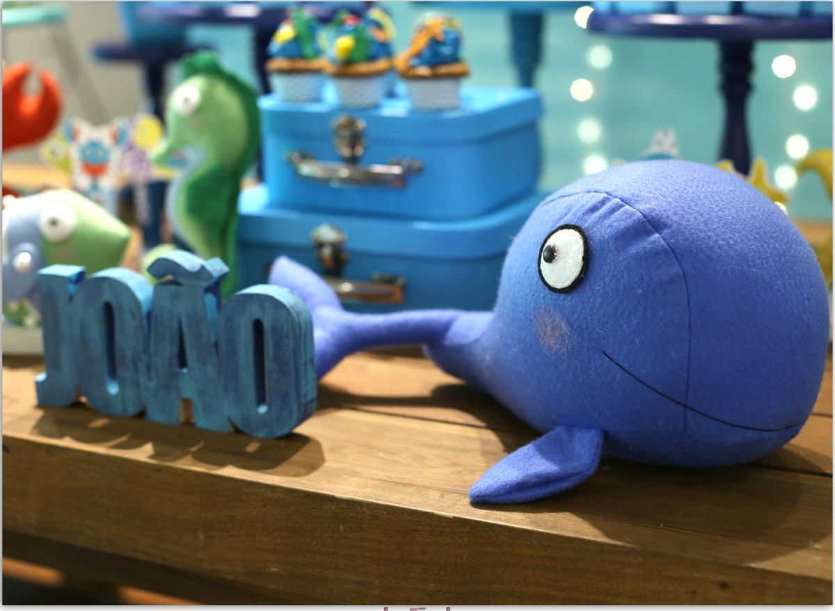 baleia azul de feltro