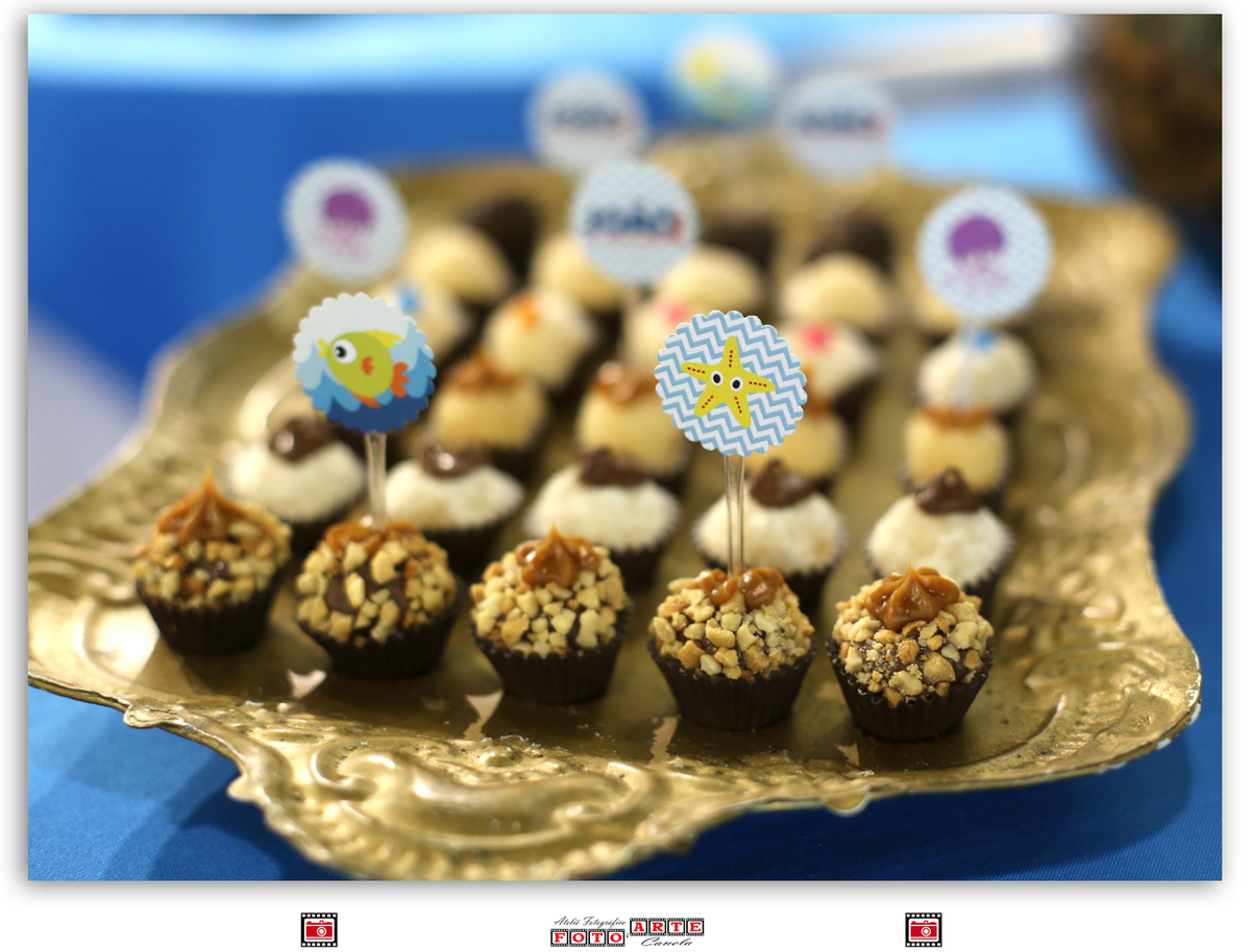 docinhos com plaquinhas