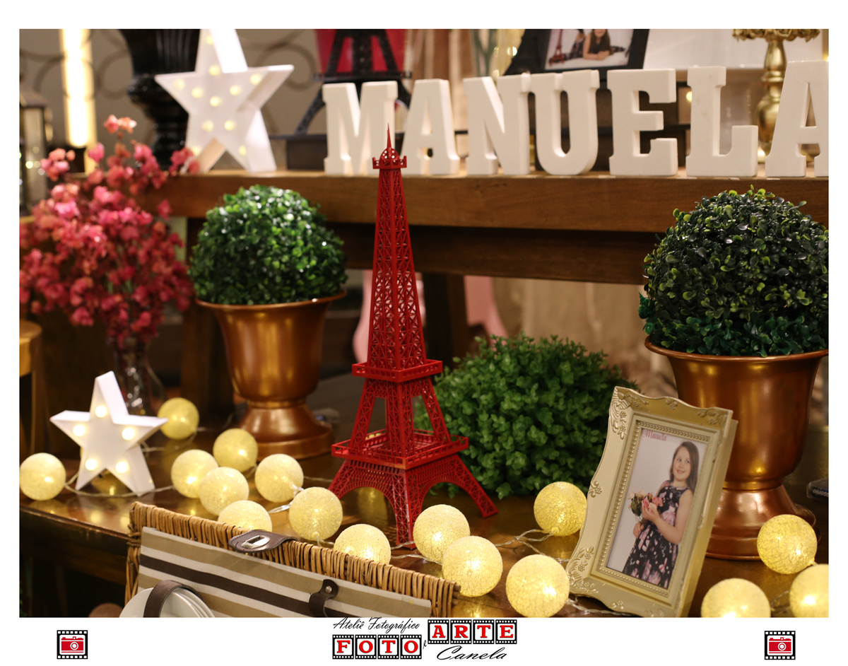 decoração com torre eiffel