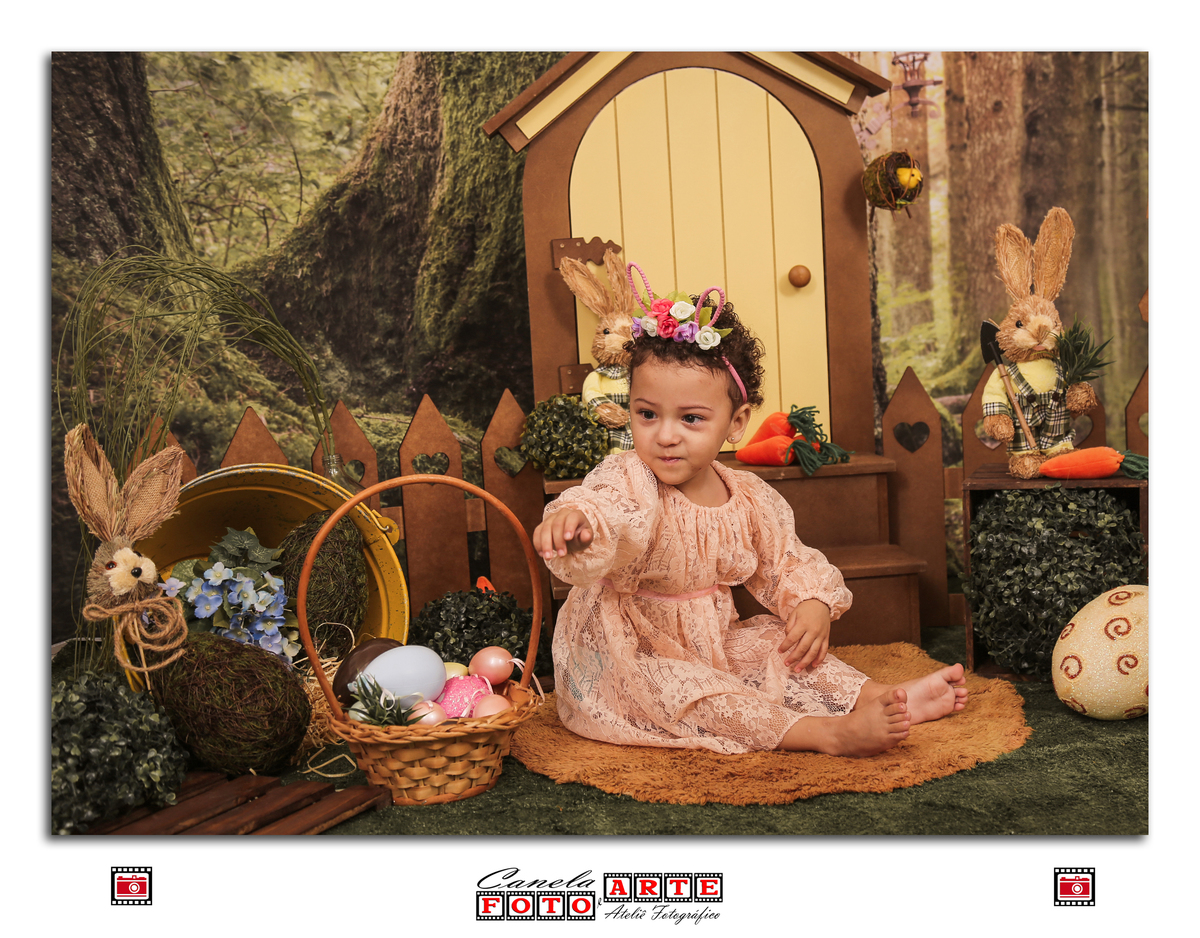 menina vestido de renda