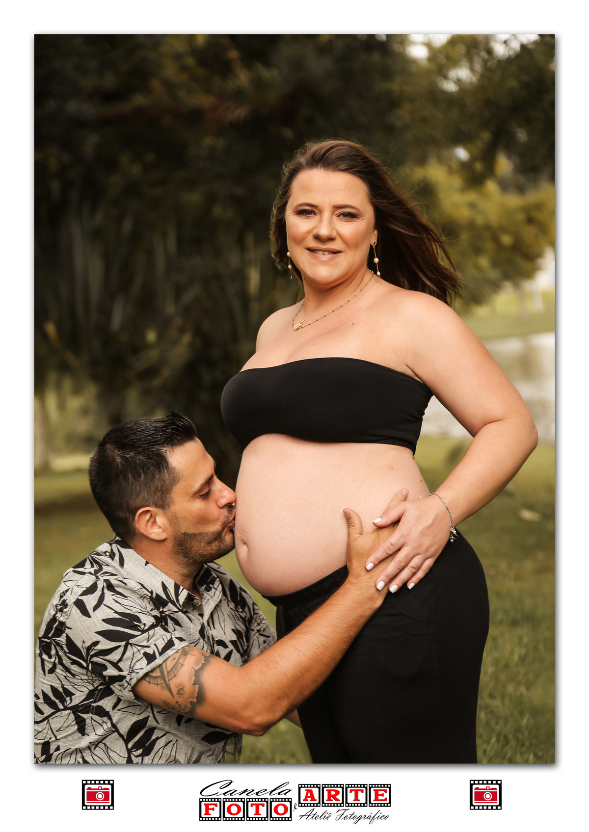 beijando barriga da gestabte