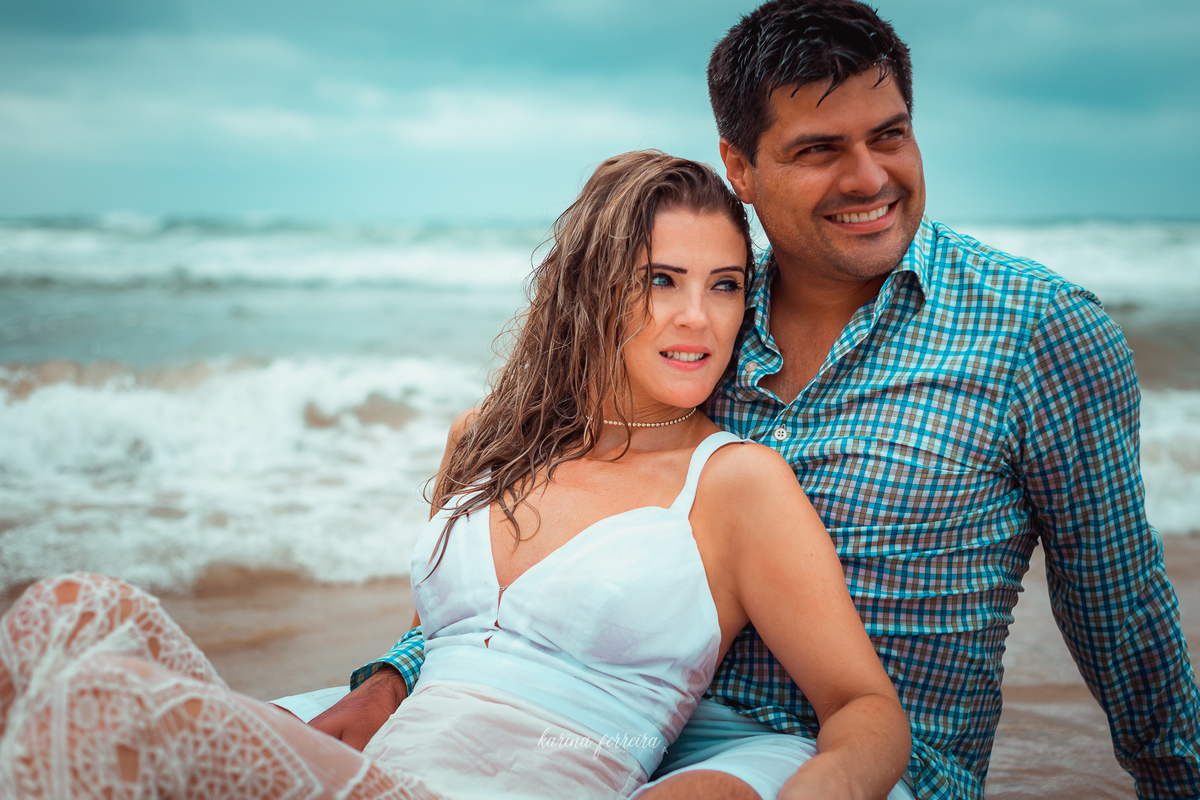 O Leandro cumpriu o seu papel de protetor e segurou sua amada.