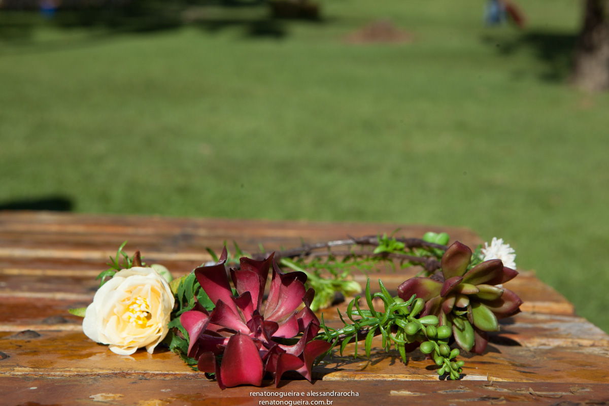tiara da noiva para o casamento na natureza