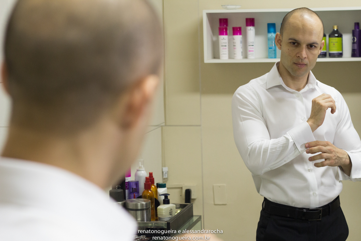noivos, igreja Nossa Senhora do Carmo, ornamentação, doces, dança dos noivos, bouquet, troca de alianças, sapato, terço, dama, perfume, maquuiador