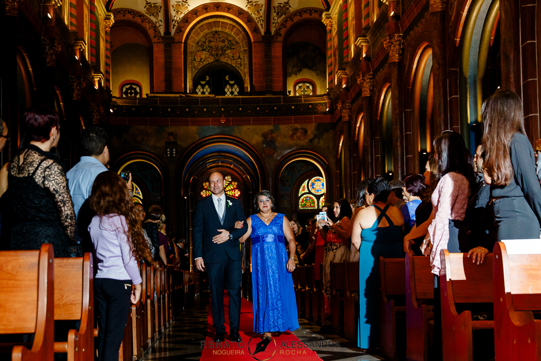 entrada dos pais na igreja sao jose bh