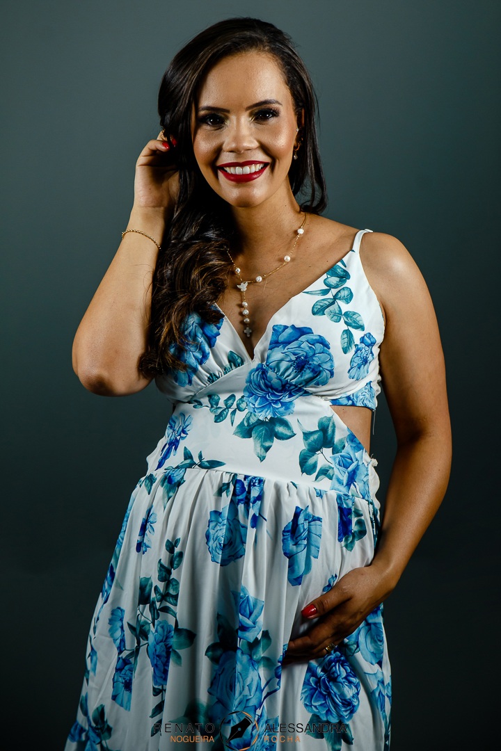 Sinto você todo feliz quando ouve minha voz. Sei que já me ama como eu te amo! 

