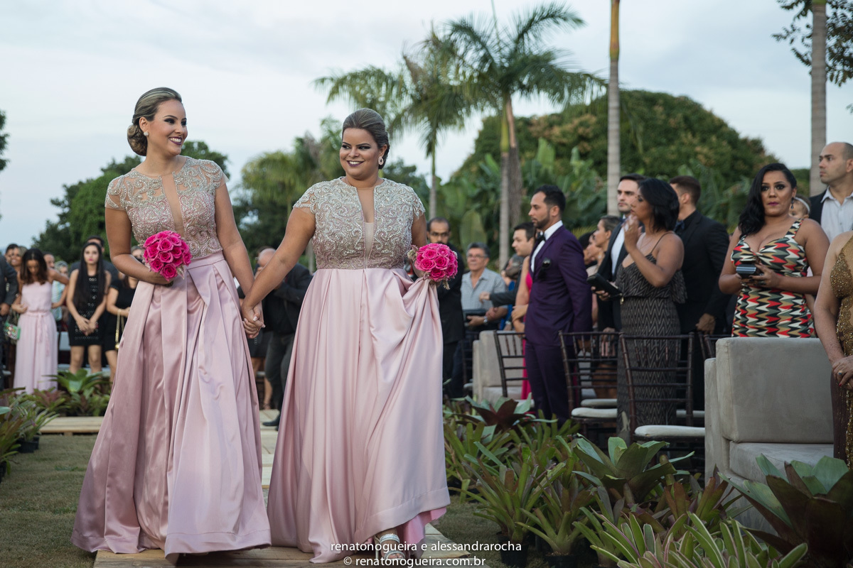 Entrada das damas no jardim real