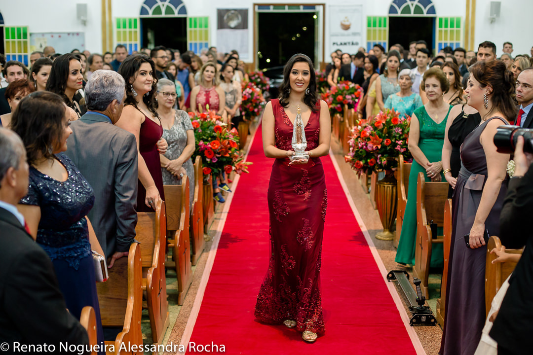 entrada de Nossa Senhora no casamento