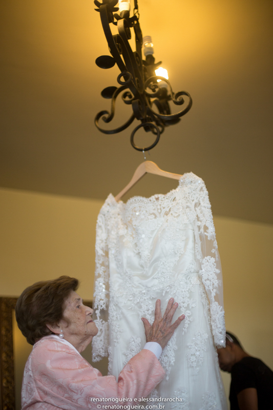 Detalhe do vestido da noiva