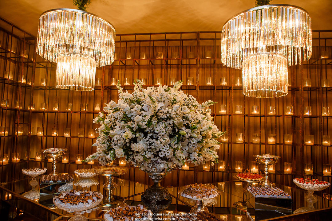 foto mesa de doces no clube AABB em sete lagoas