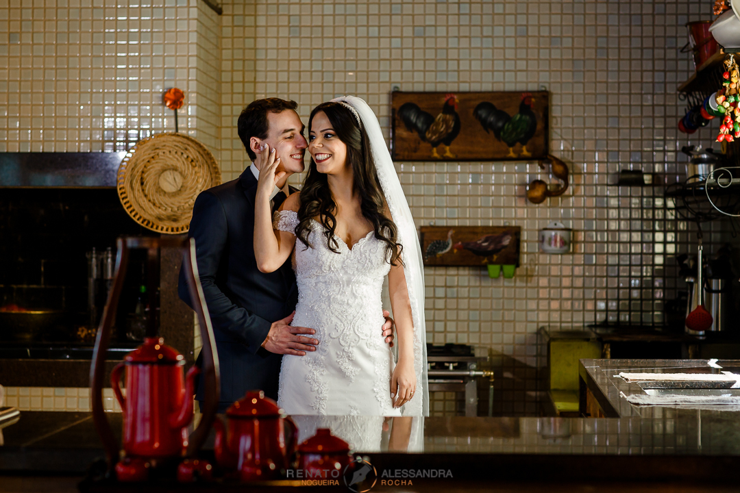 noivos preparando um café