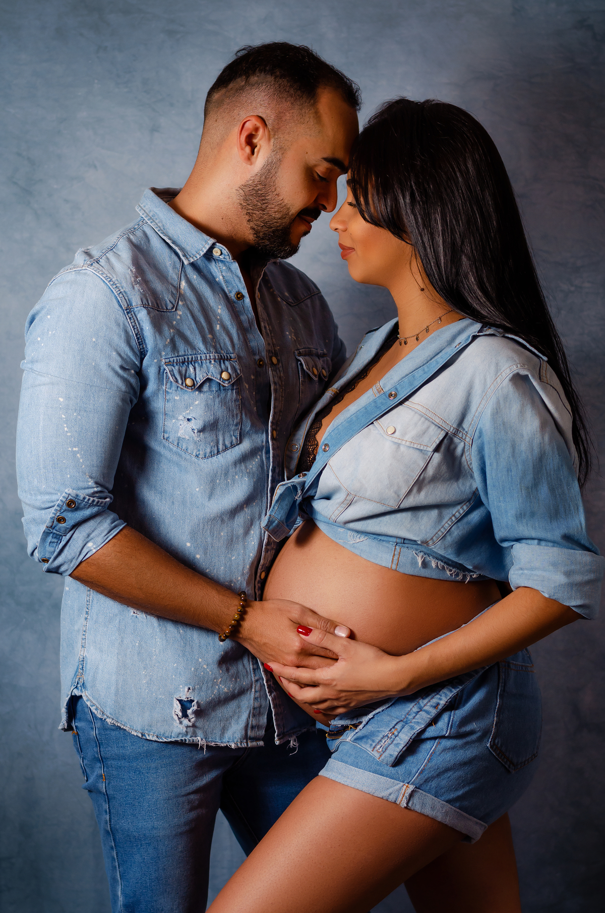 ensaio gestante em casa casal