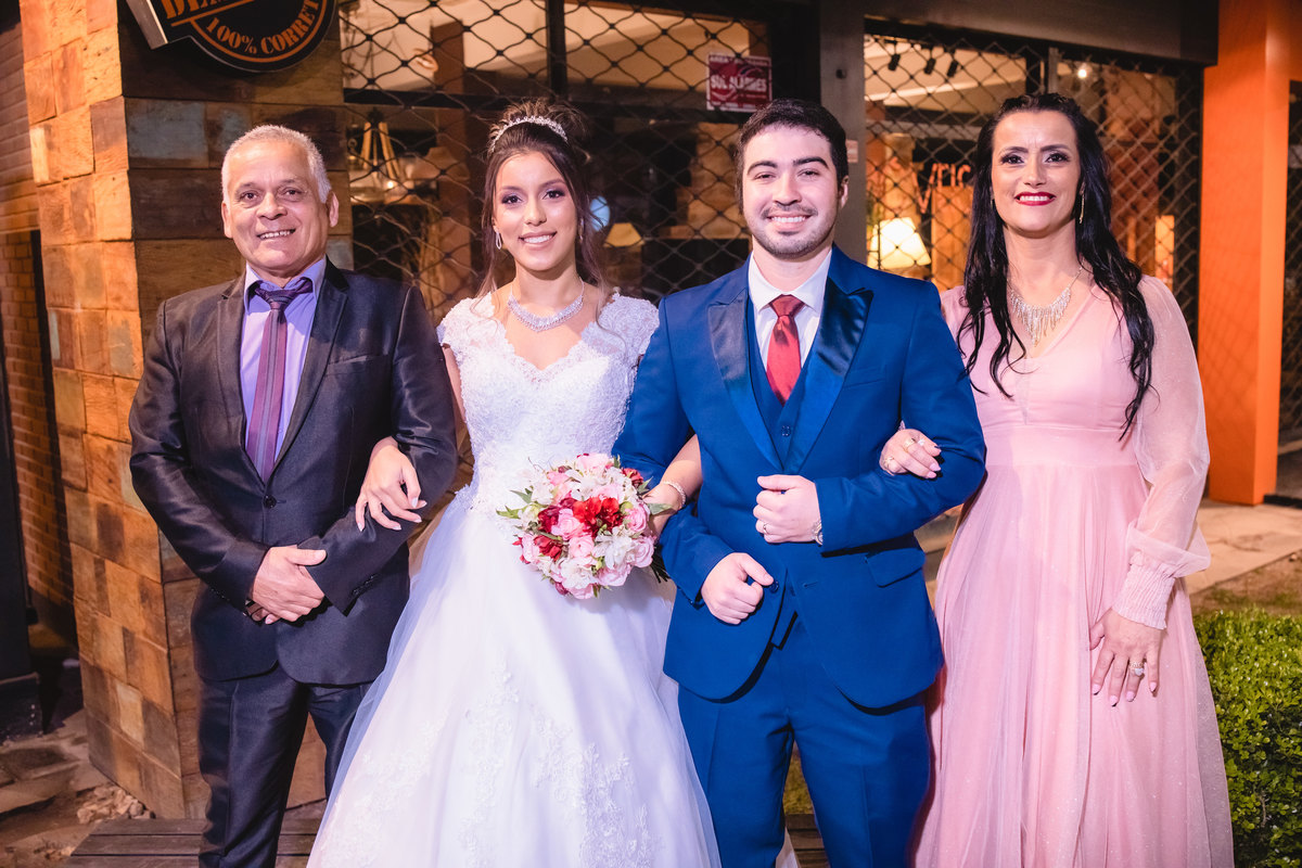 San Sebastian pelotas, fotos de casamento, fotos pré wedding, casamento pelotas, casamento capão do leão, casamento de dia, casamento no campo, ensaio de casal, casamento, recepção, festa, vestido de noiva, fotografo pelotas, casamento noite, decoração,