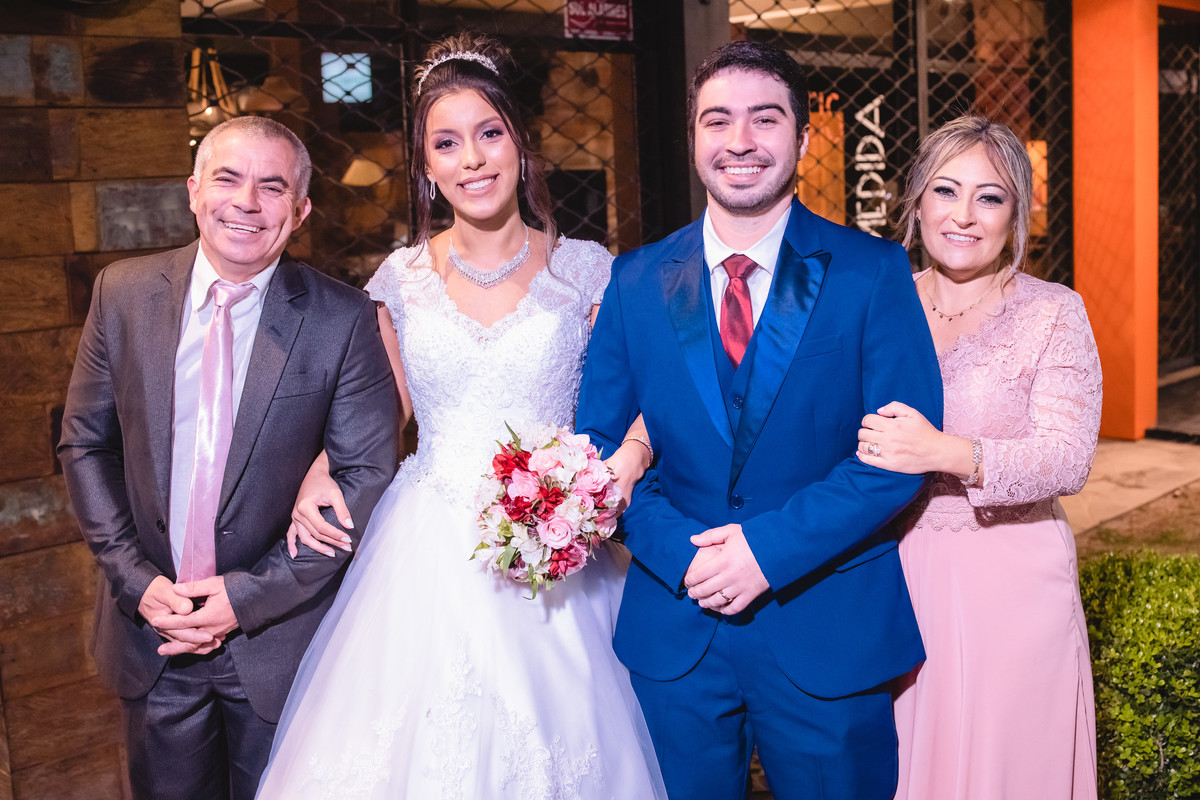 San Sebastian pelotas, fotos de casamento, fotos pré wedding, casamento pelotas, casamento capão do leão, casamento de dia, casamento no campo, ensaio de casal, casamento, recepção, festa, vestido de noiva, fotografo pelotas, casamento noite, decoração,