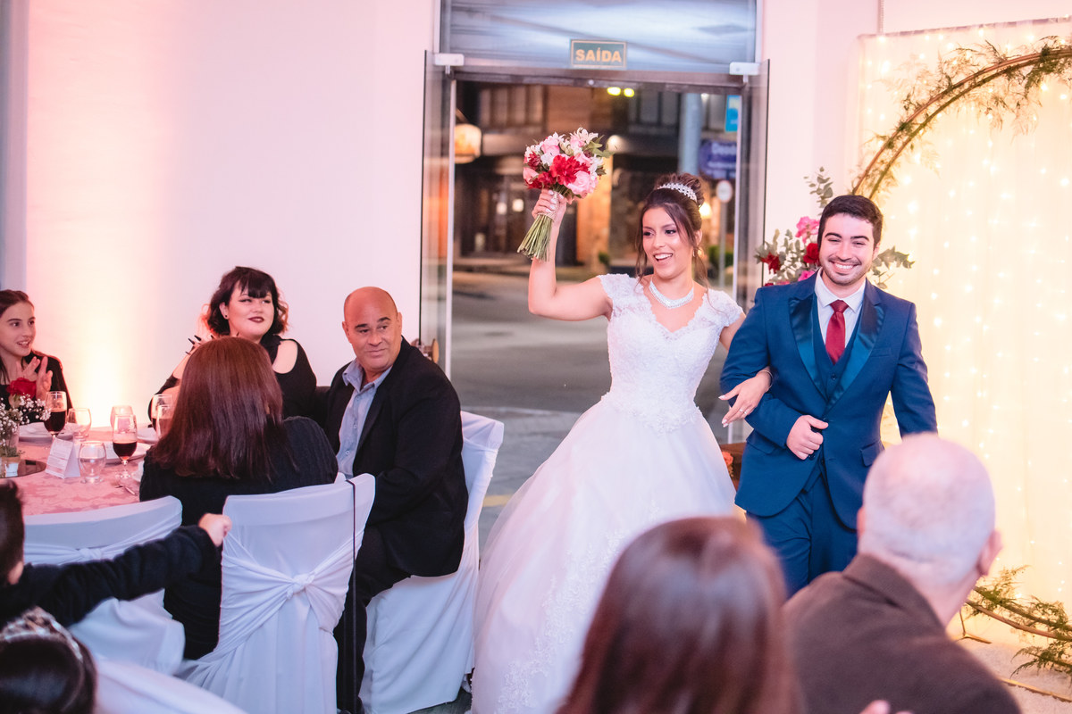 San Sebastian pelotas, fotos de casamento, fotos pré wedding, casamento pelotas, casamento capão do leão, casamento de dia, casamento no campo, ensaio de casal, casamento, recepção, festa, vestido de noiva, fotografo pelotas, casamento noite, decoração,