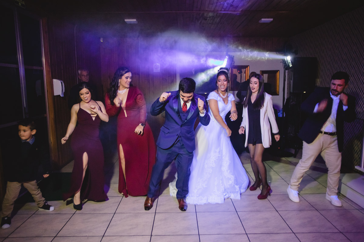 San Sebastian pelotas, fotos de casamento, fotos pré wedding, casamento pelotas, casamento capão do leão, casamento de dia, casamento no campo, ensaio de casal, casamento, recepção, festa, vestido de noiva, fotografo pelotas, casamento noite, decoração,